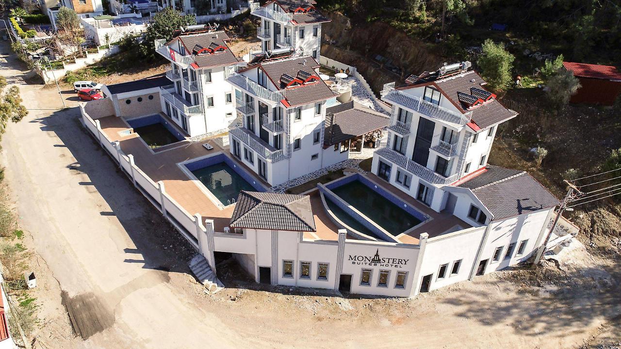 Monastery Suites Hotel (Adults Only) Öludeniz Exteriör bild